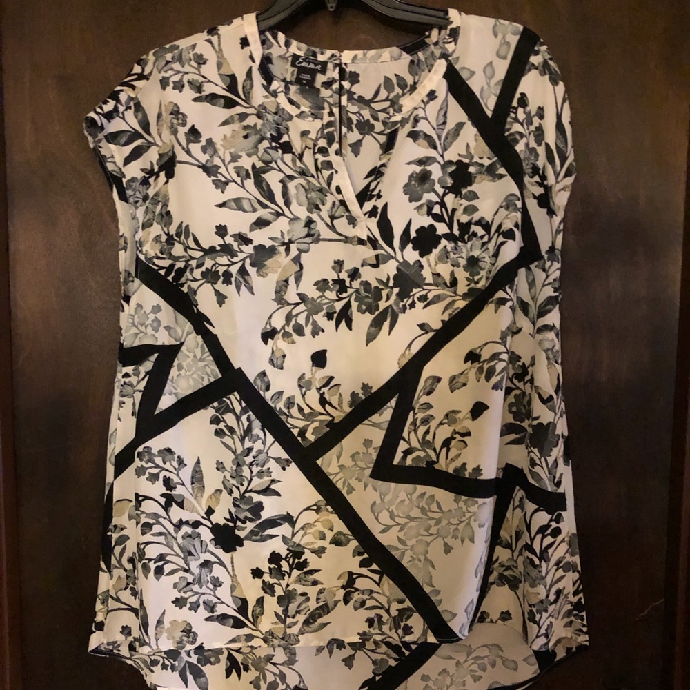 Simply Emma Blouse